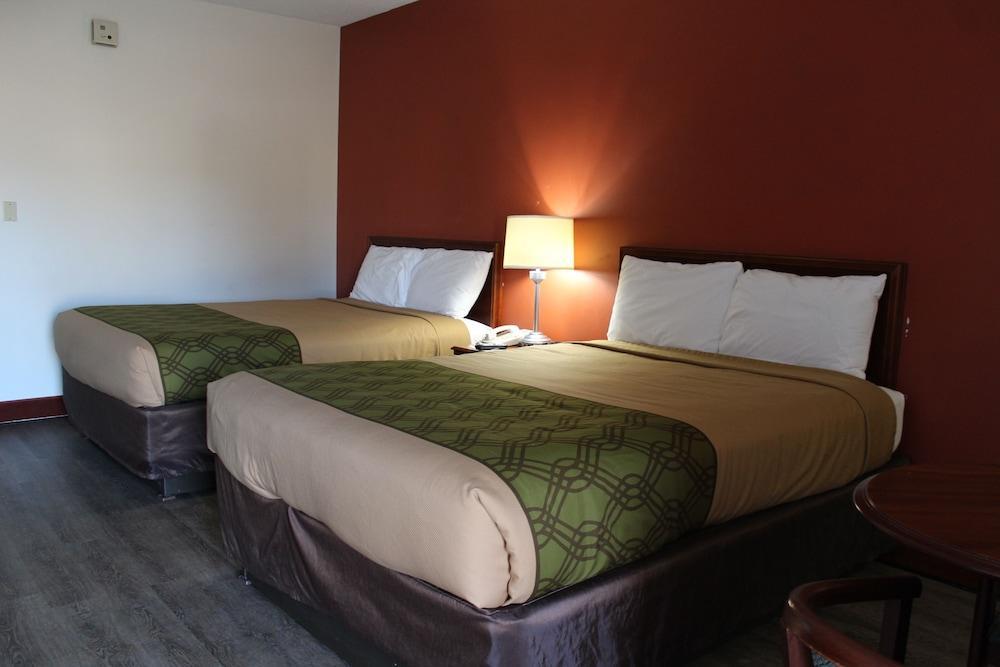 Econo Lodge Cadillac By Choice Luaran gambar