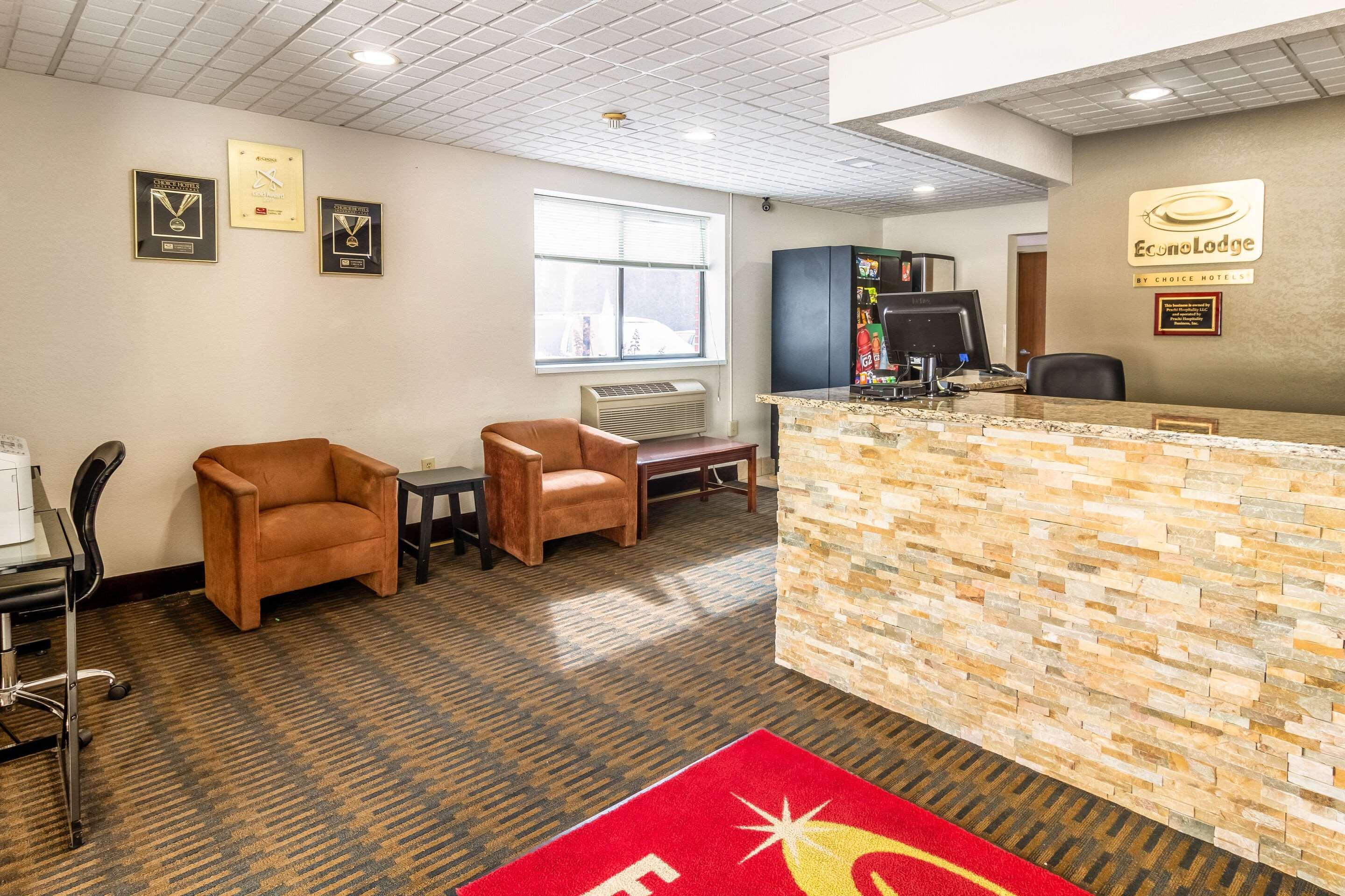 Econo Lodge Cadillac By Choice Luaran gambar