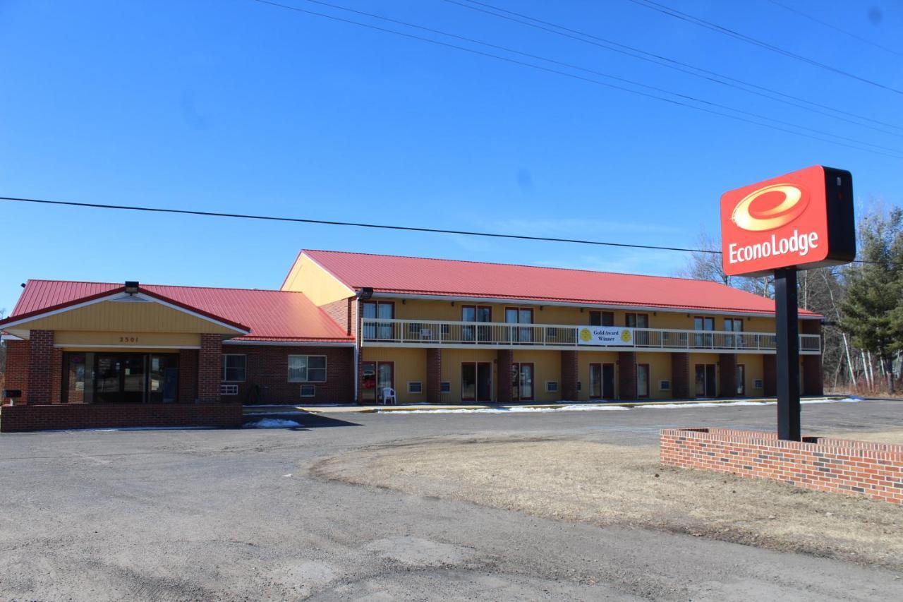 Econo Lodge Cadillac By Choice Luaran gambar