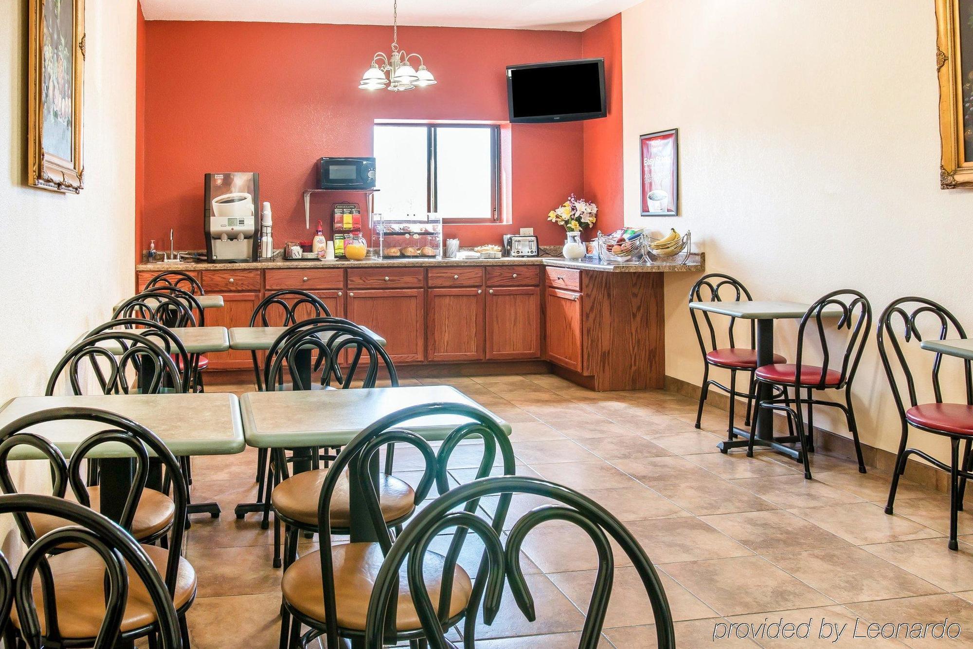 Econo Lodge Cadillac By Choice Luaran gambar